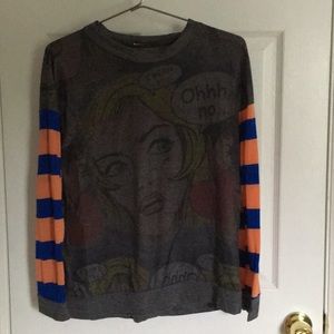 Long sleeved pop art top